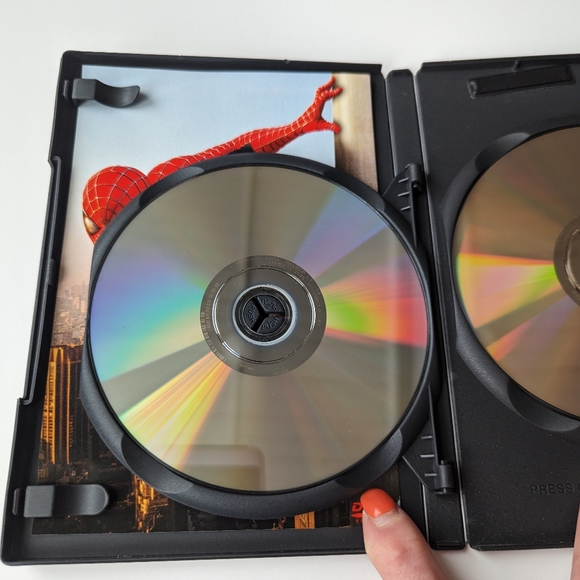 2/$15 Spiderman Widescreen Special Edition DVD - Picture 4 of 5